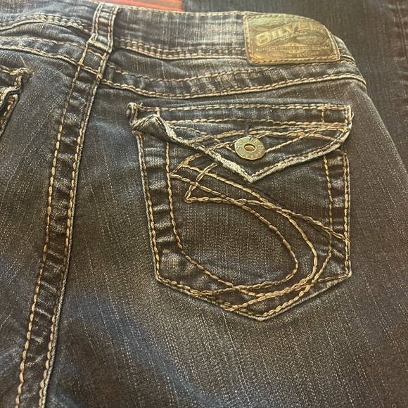Silver jeans suki boot cut 29w/32L (6/8 US) - Picture 5 of 8